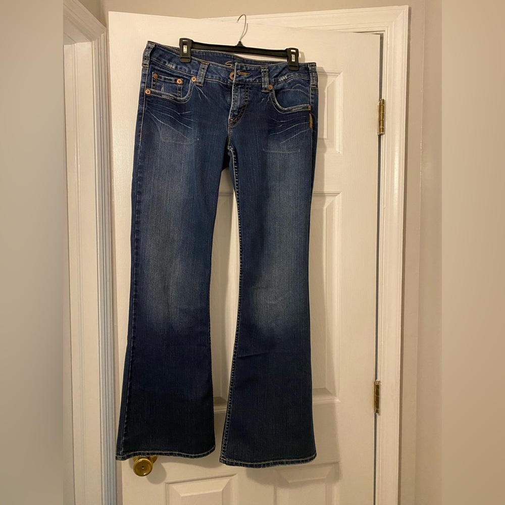 Silver Jeans - Pioneer 33